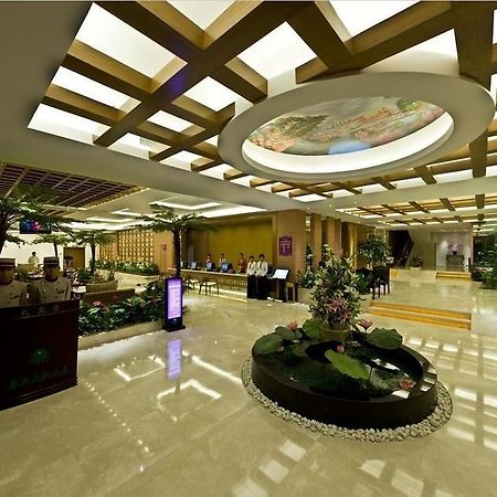 Spring City Garden Hotel Kunming Esterno foto